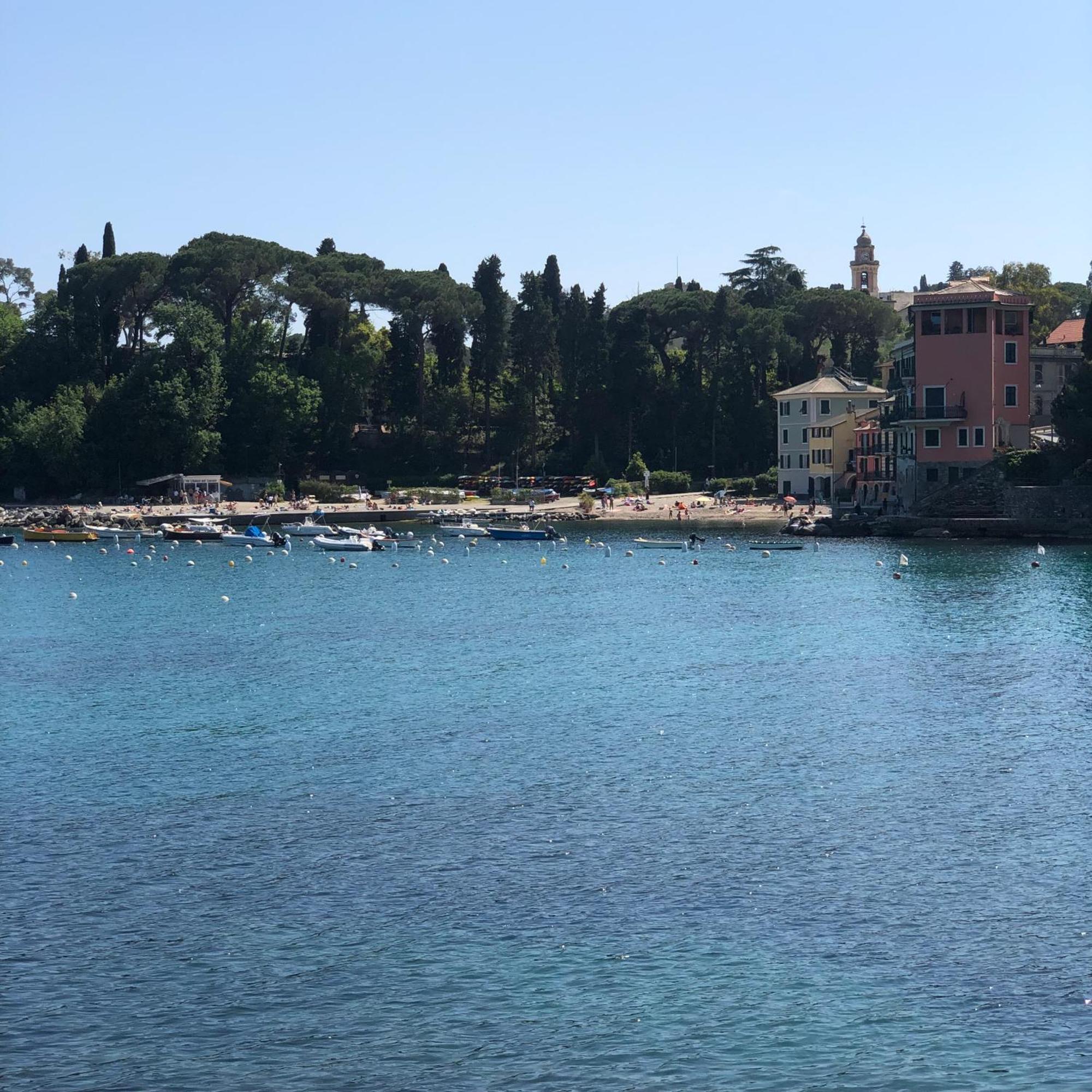 La Casa Di Gio Golf Tennis E Parcheggio Privato Rapallo Kültér fotó